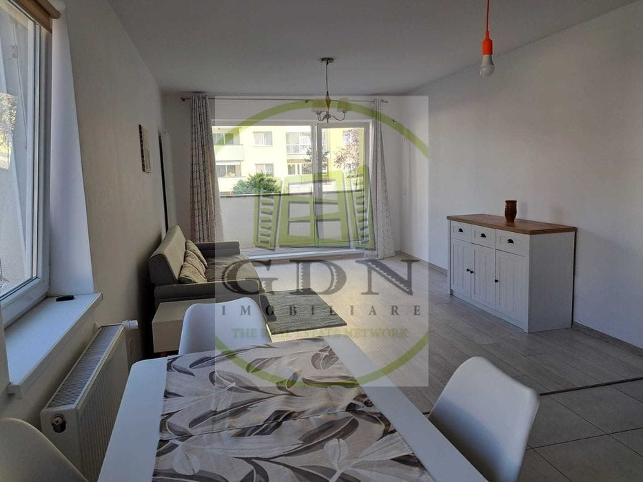 Inchiriere apartament 2 camere decomandat , Brasov Coresi Mall