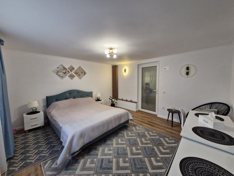 De închiriat – Apartament la casă, zona Parcul Sub Arini