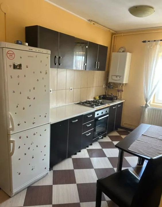 Apartament de vânzare 4 camere| 89 mp | Zona Vasile Aaron