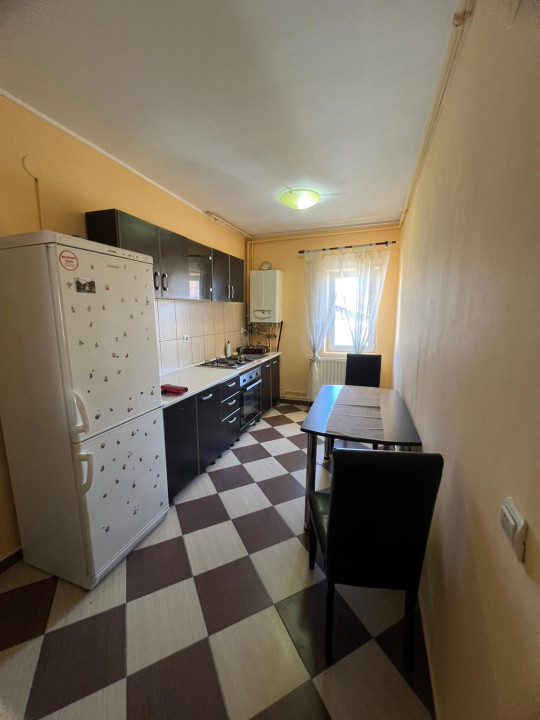 Apartament de vânzare 4 camere | 89 mp | Zona Vasile Aaron