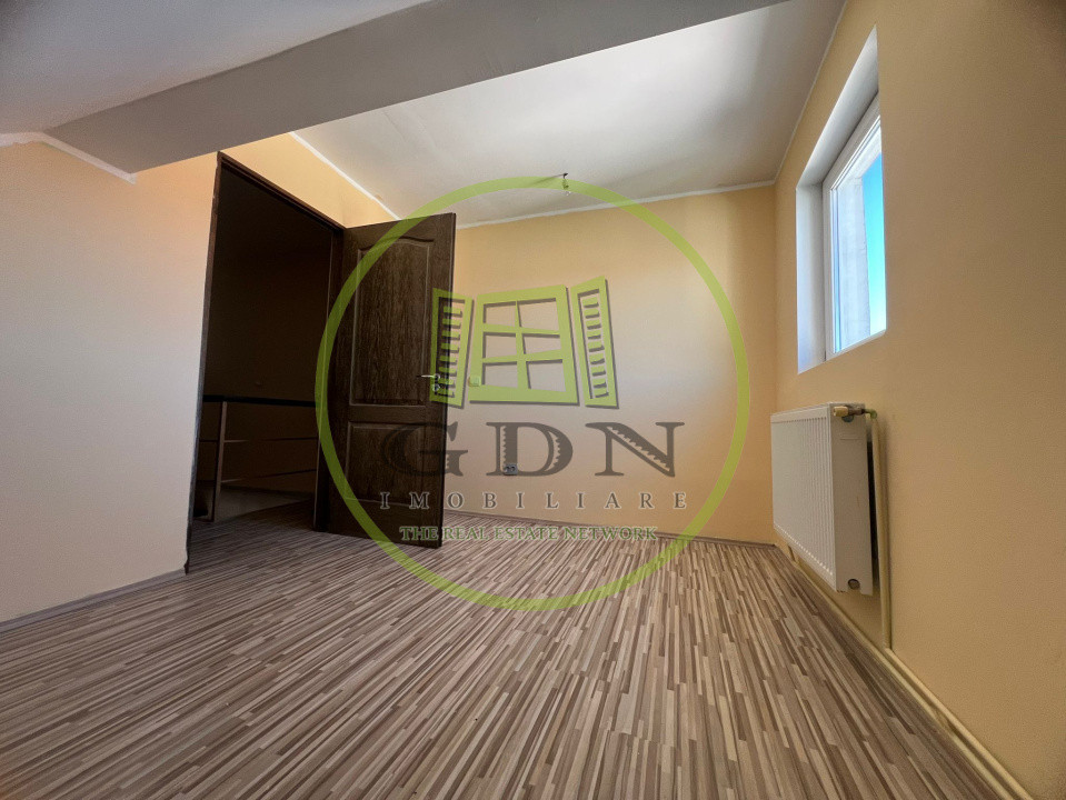Apartament de vânzare 4 camere | 89 mp | Zona Vasile Aaron
