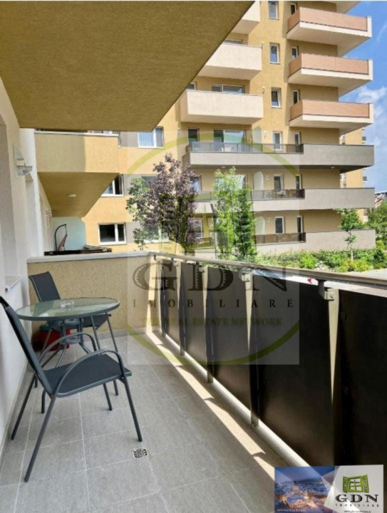 Inchiriere apartament 2 camere decomandat Urban Plaza, Brașov