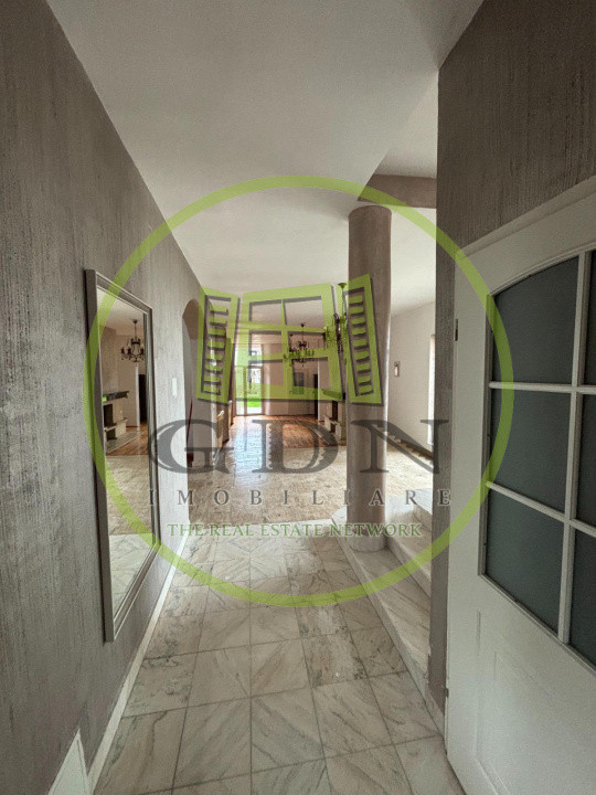 Vila impresionanta-oportunitate business