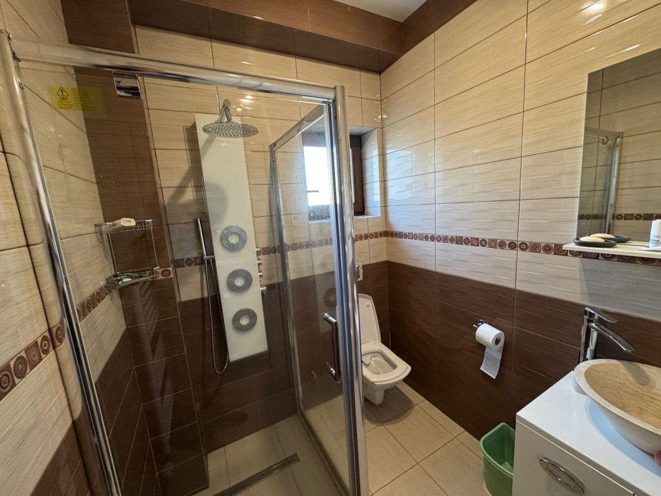 Închiriere casă nouă cu etaj, 5 camere, 180 mp., Mănăștur
