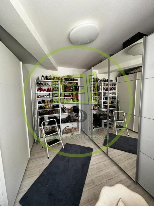 Casa P+E, curte, supraveghere video