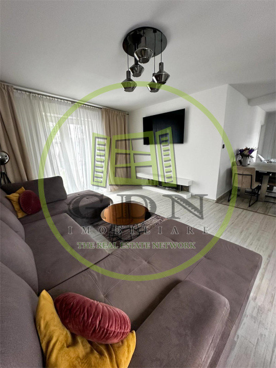 Casa P+E, curte, supraveghere video