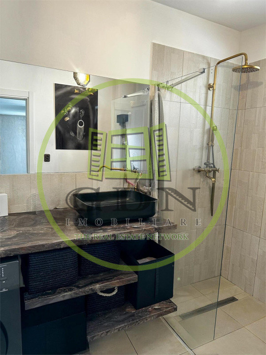 Casa P+E, curte, supraveghere video