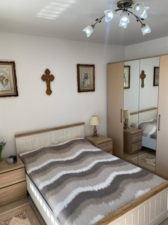 Apartament de vânzare- 2 camere (Zona Turnișor)