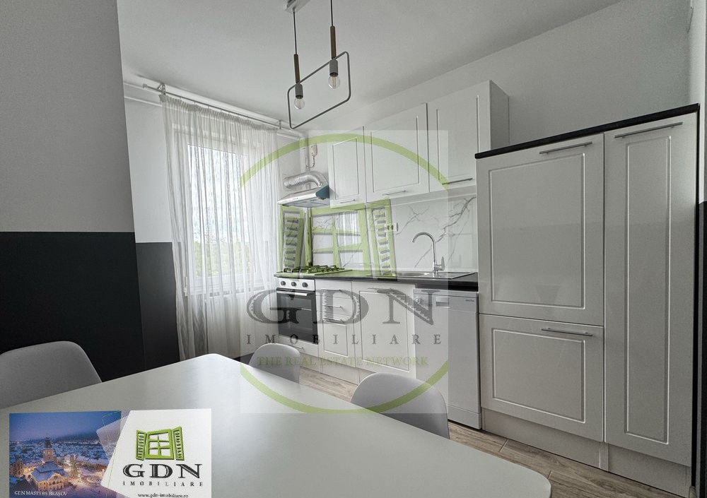 Inchiriere apartament 2 camere Cosmos Brașov