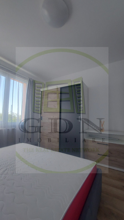 Inchiriere apartament 2 camere Cosmos Brașov