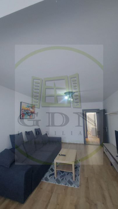 Inchiriere apartament 2 camere Cosmos Brașov