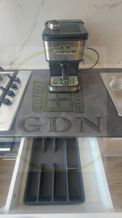 Inchiriere apartament 2 camere Cosmos Brașov