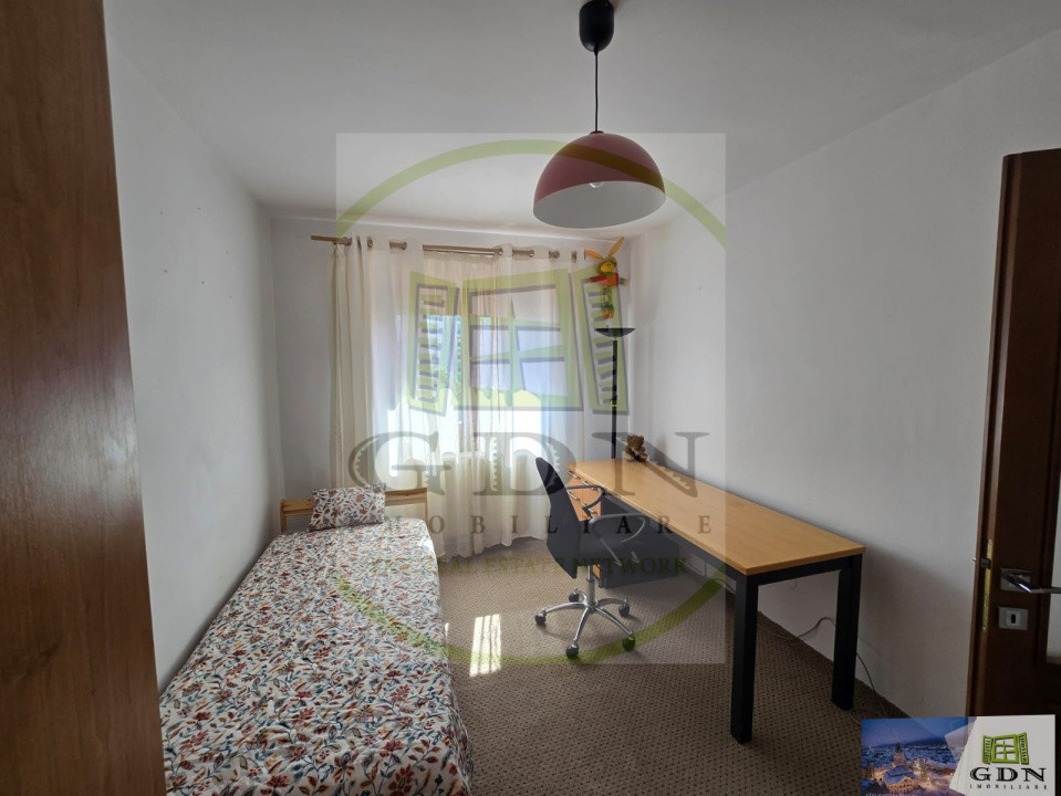 Inchiriere apartament 3 camere Brașov Alphaville