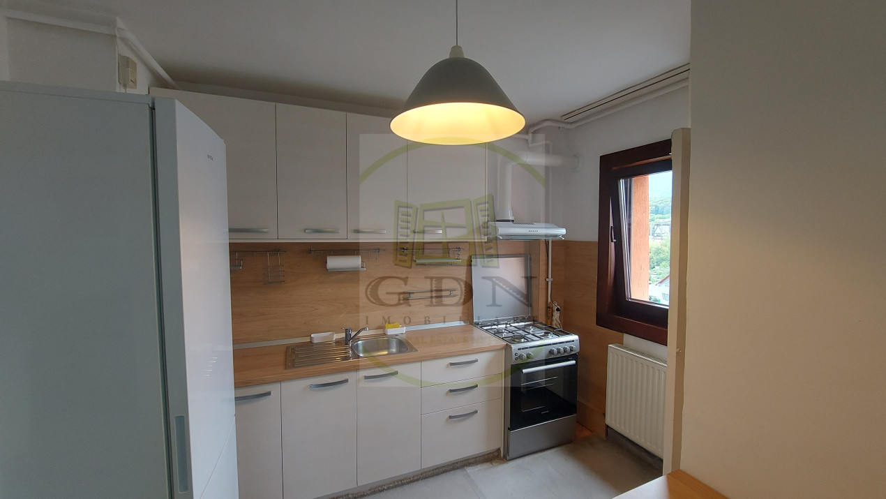 Inchiriere apartament 3 camere Brașov Alphaville