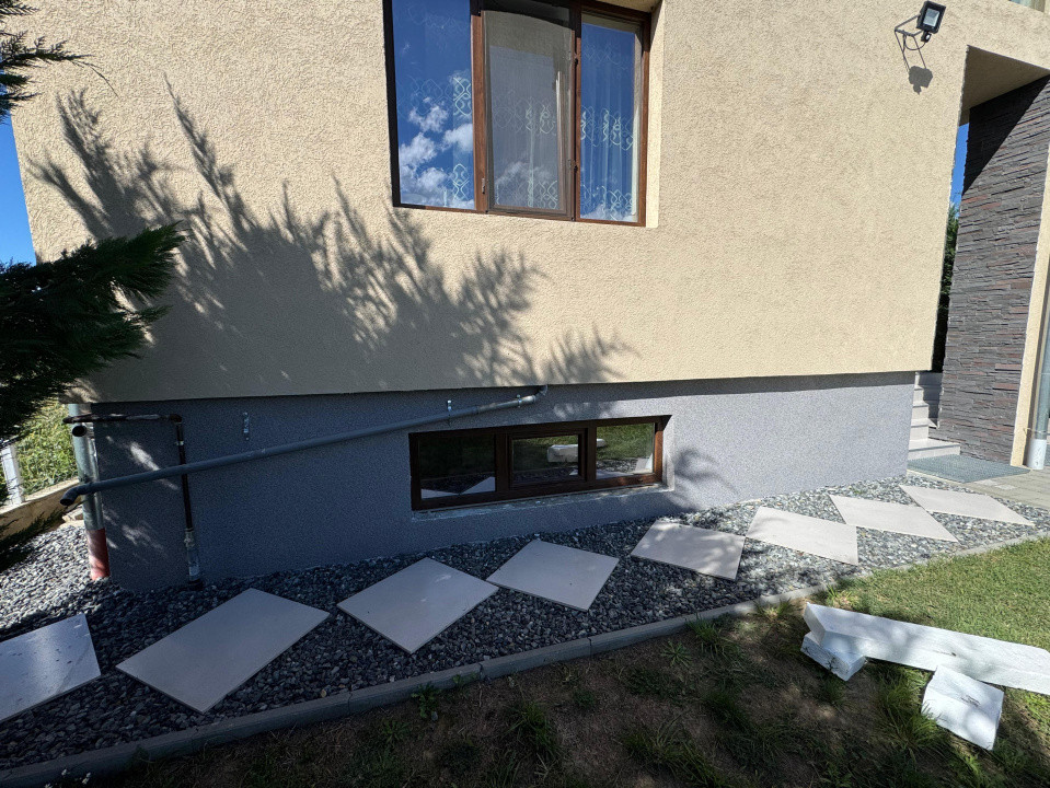 Urgent!!! Casă la cheie cu 4 camere, de 140 mp., com Mihai Viteazu