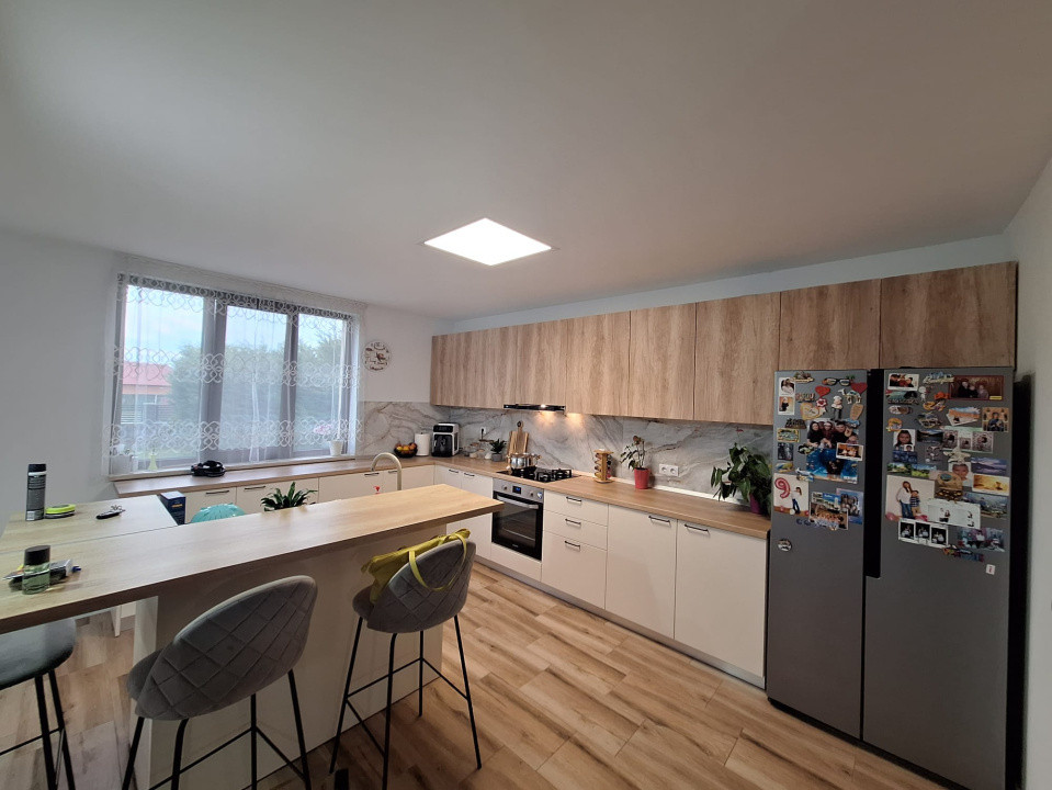 Casă de vanzare com, Mihai Viteazu , 140mp, 14000mp teren, 337 900euro