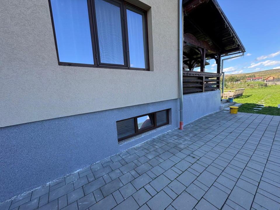 Casă de vanzare com, Mihai Viteazu , 140mp, 14000mp teren, 337 900euro