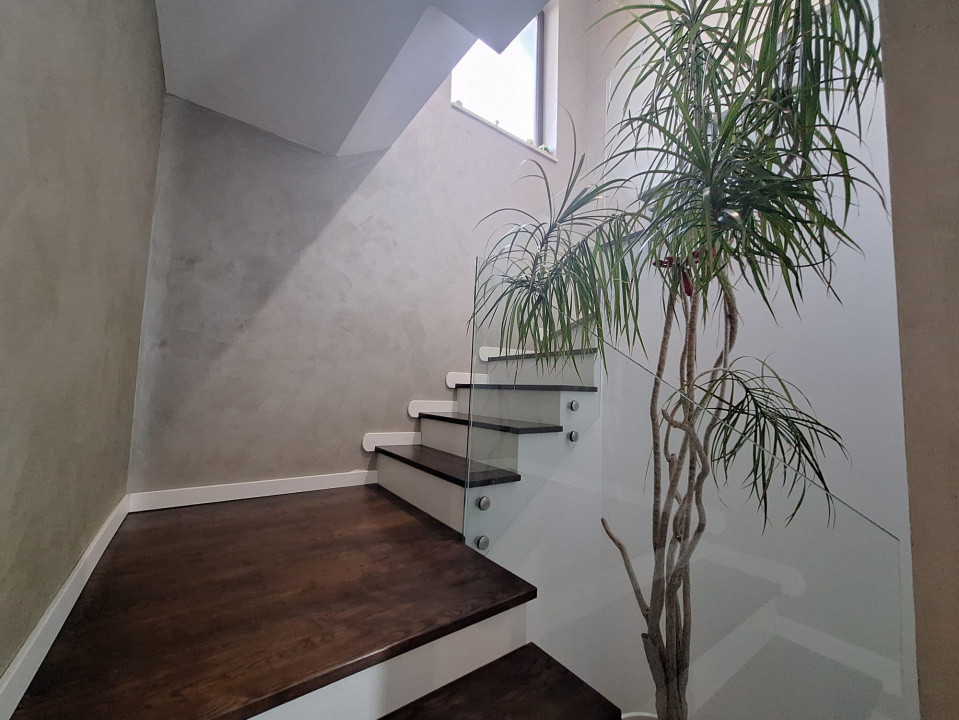 Casă de vanzare com, Mihai Viteazu , 140mp, 14000mp teren, 337 900euro