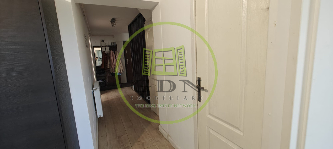 Apartament de vânzare   | 4 camere - 98 mp |  zona Valea Aurie  