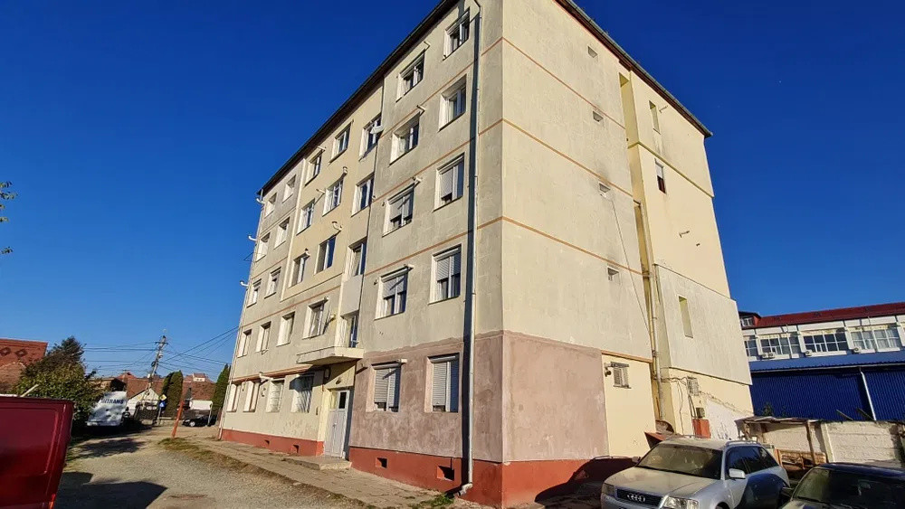 Garsonieră de închiriat- Turnișor (40 mp)