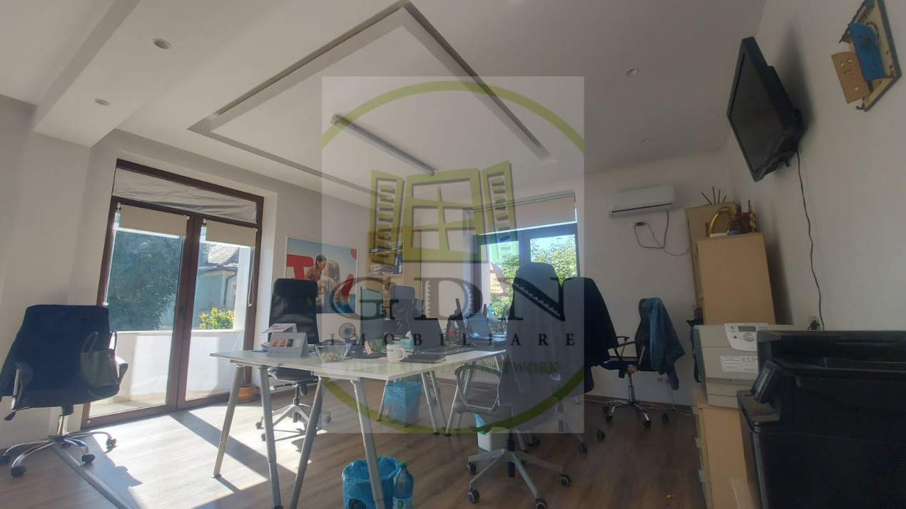 Spatiu birou central, versatil - 160 mp