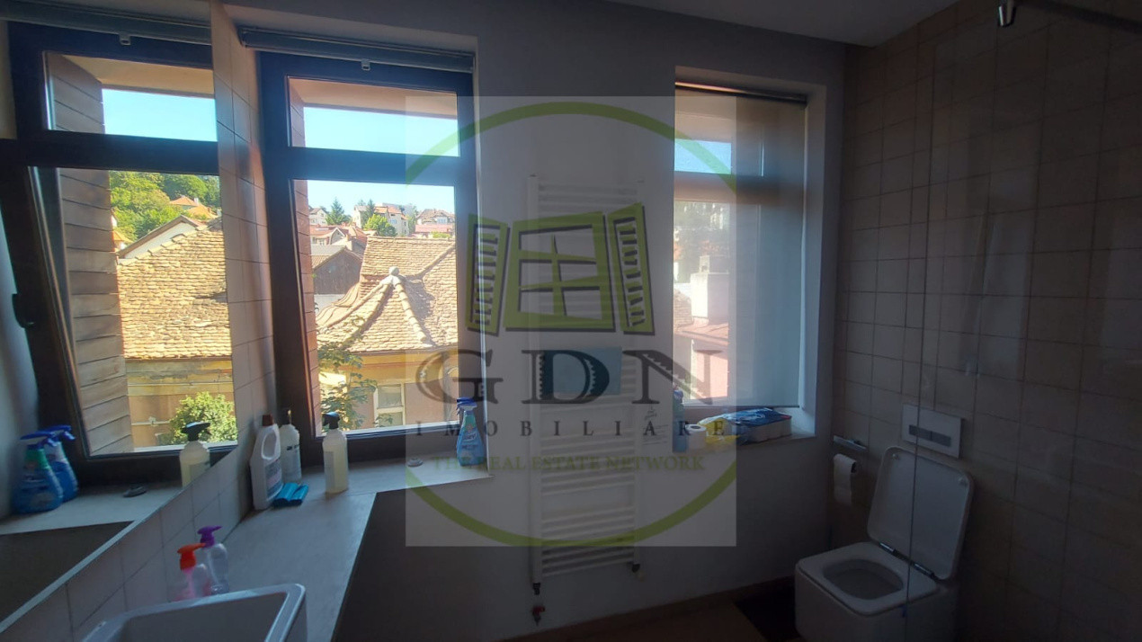 Spatiu birou central, versatil - 160 mp