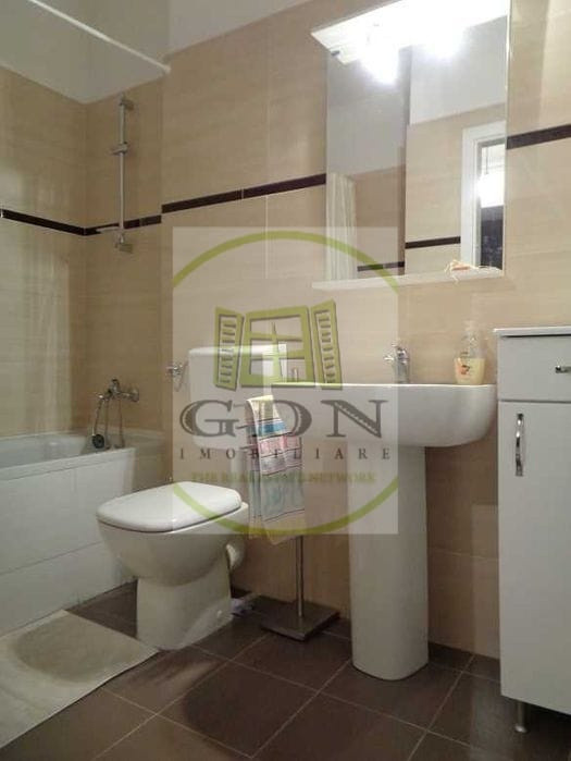 Inchiriere apartament 2 camere semidecomandat, Brasov, Răcădău