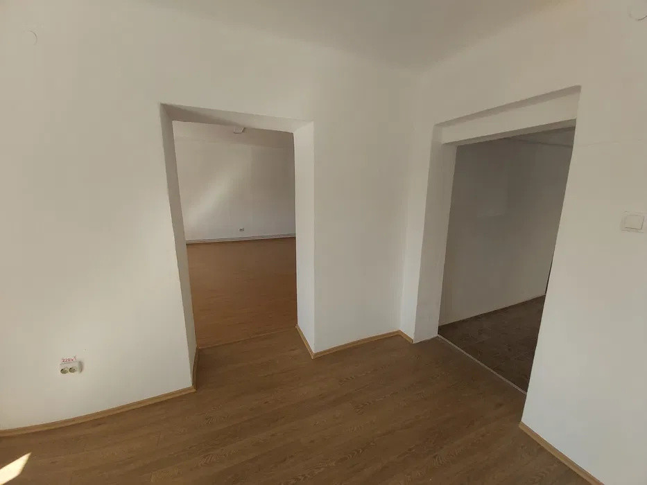 Spatiu de inchiriat | 70 mp | Avrig