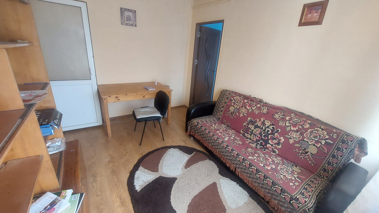 Apartament doua camere semidecomandat, etajul 4, Brazda zona Scoala 23