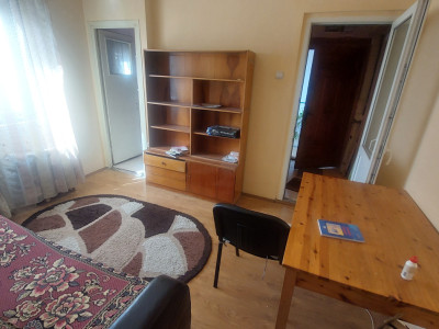 Apartament doua camere semidecomandat, etajul 4, Brazda zona Scoala 23
