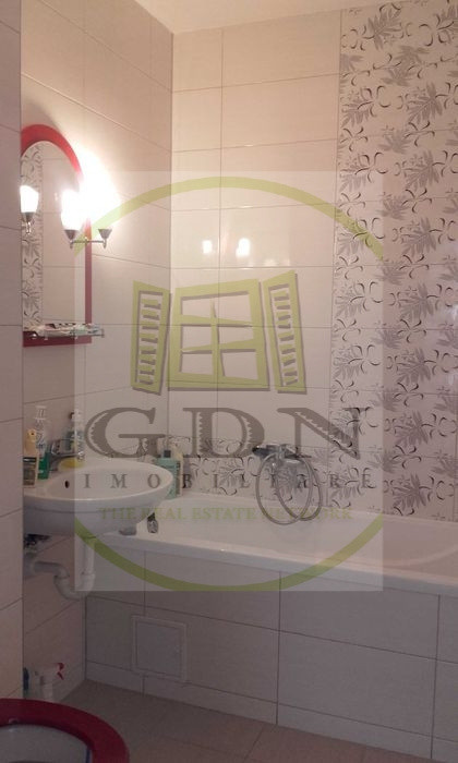 Inchiriere apartamnet 2 camere decomandat, Brasov, Avantgarden 3 