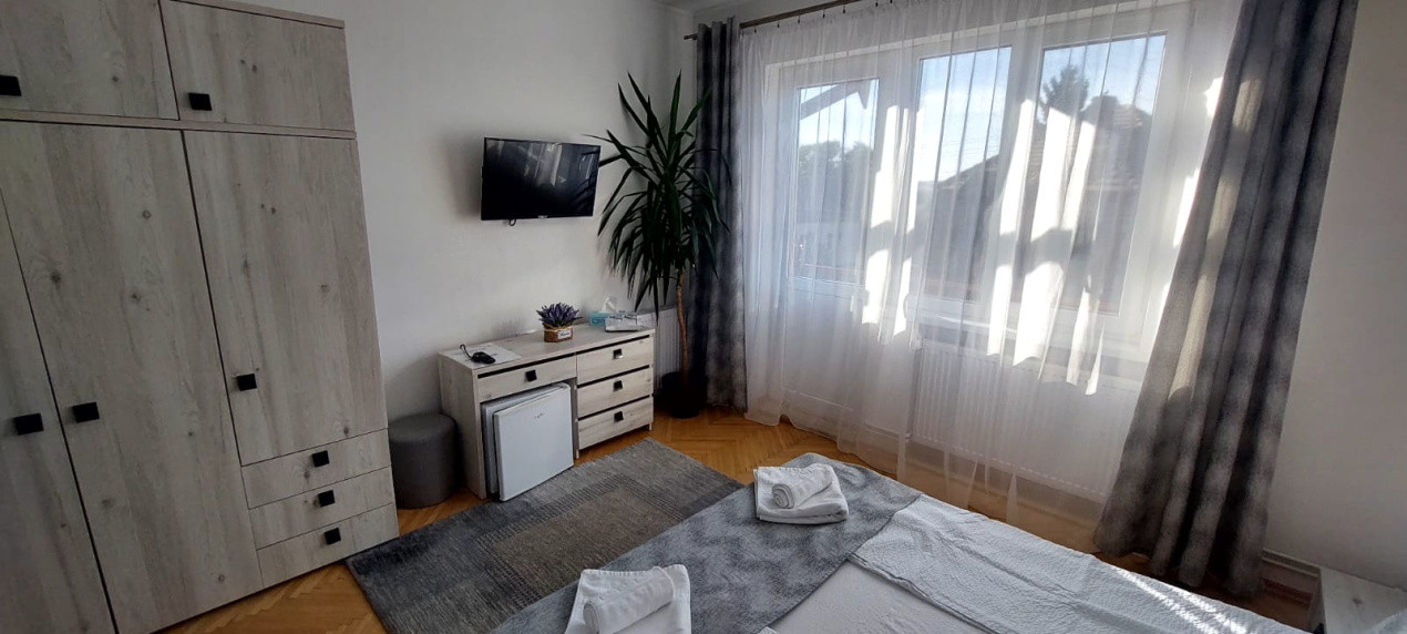 Casa  132mp utili si curte ,spre inchiriere  in zona Parcul SubArini