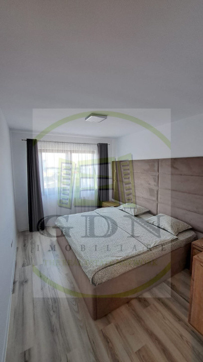 Inchiriere apartament 3 camere decomandat, Brașov, Noua 