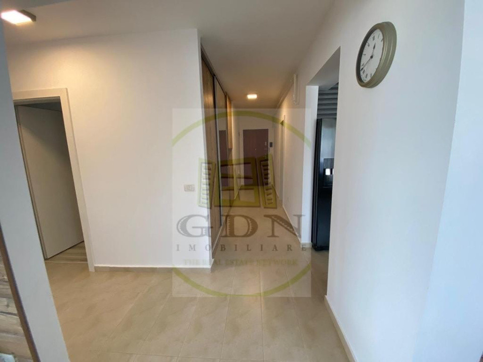 Inchiriere apartament 3 camere decomandat, Brașov, Noua 