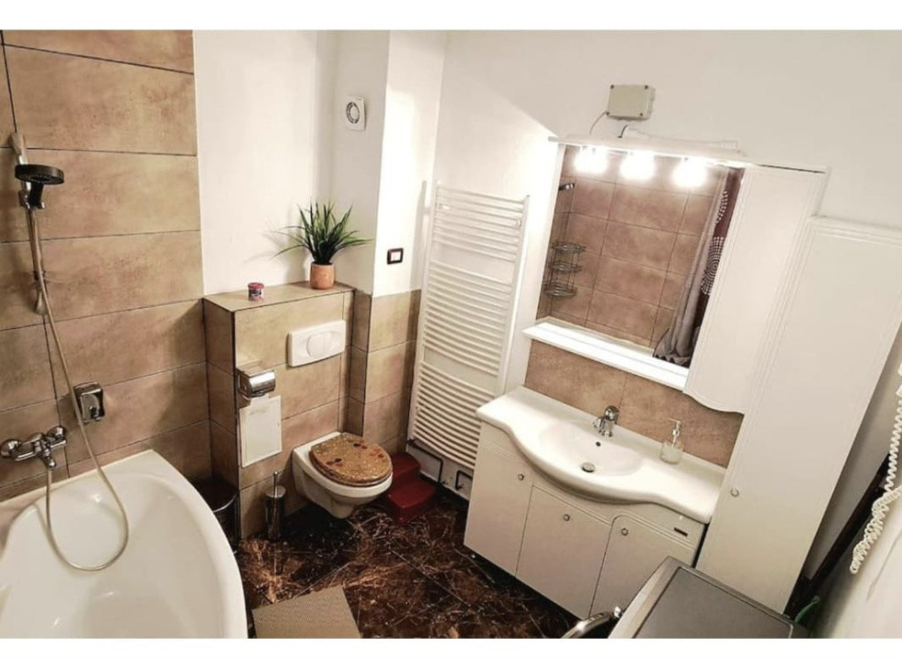 Apartament de închiriat | 3 camere 87 mp |Terezian Strada Rusciorului 