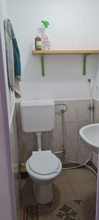 Casa 3 camere + spatiu comercial zona centrala Odobesti