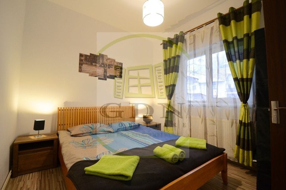 Inchiriere apartament studio decomandat, Brasov, Piata Sfatului 