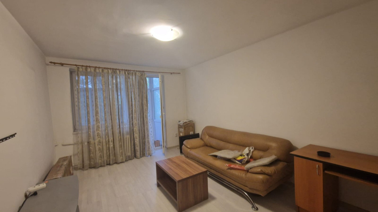 Apartament 2 camere, semidecomandat, 50mp, Centru, zona Teatrului
