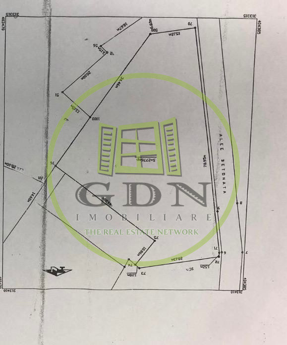 Teren intravilan ,3664 MP, 1 Mai