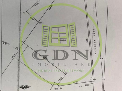 Teren intravilan ,3664 MP, 1 Mai