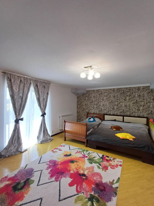 Ofertă! Vânzare casă cu etaj, 262 mp. , Mihai Viteazu/Turda