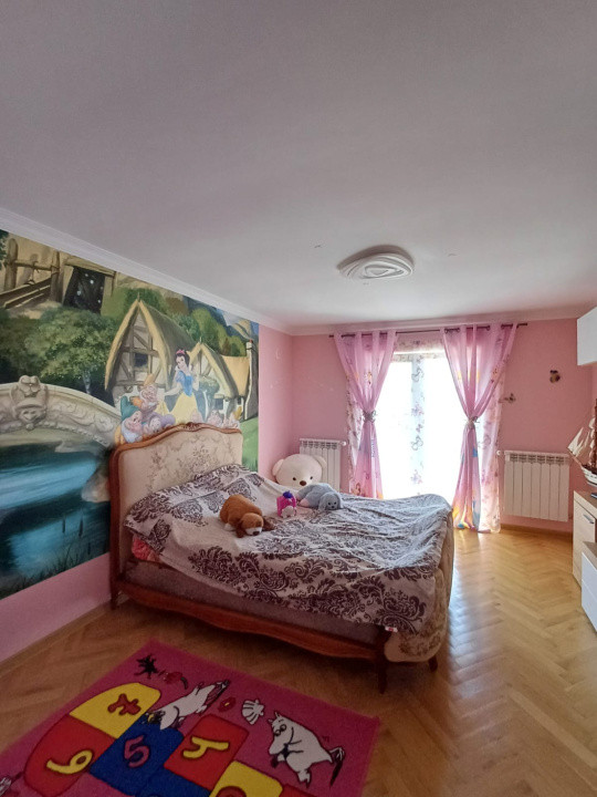 Ofertă! Vânzare casă cu etaj, 262 mp. , Mihai Viteazu/Turda