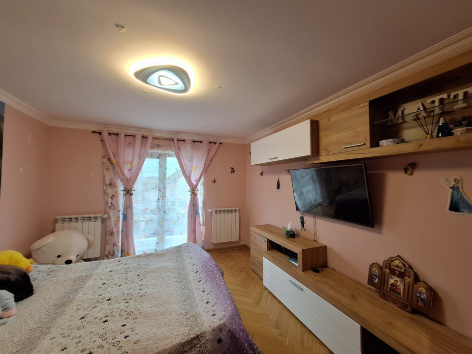 Ofertă! Vânzare casă cu etaj, 262 mp. , Mihai Viteazu/Turda