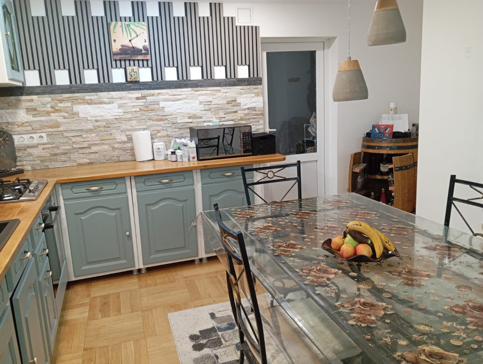 Urgent! Vânzare casă cu etaj, 262 mp. , Mihai Viteazu/Turda