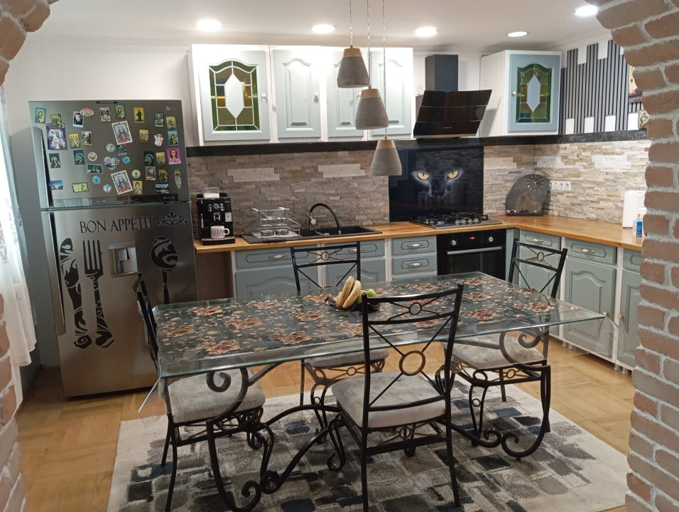 Urgent! Vânzare casă cu etaj, 262 mp. , Mihai Viteazu/Turda