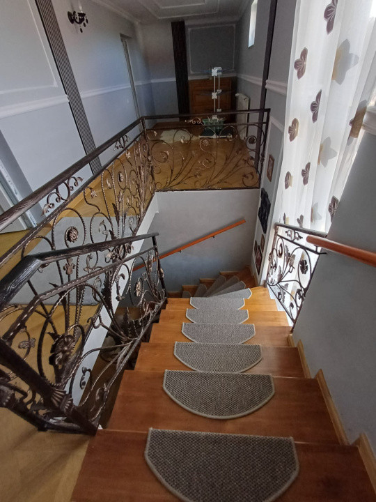 Urgent! Vânzare casă cu etaj, 262 mp. , Mihai Viteazu/Turda