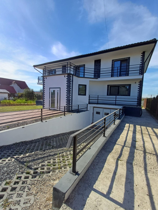 Urgent! Vânzare casă cu etaj, 262 mp. , Mihai Viteazu/Turda