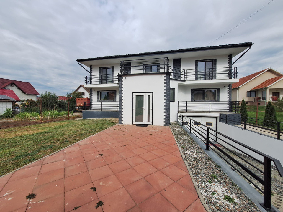 Urgent! Vânzare casă cu etaj, 262 mp. , Mihai Viteazu/Turda