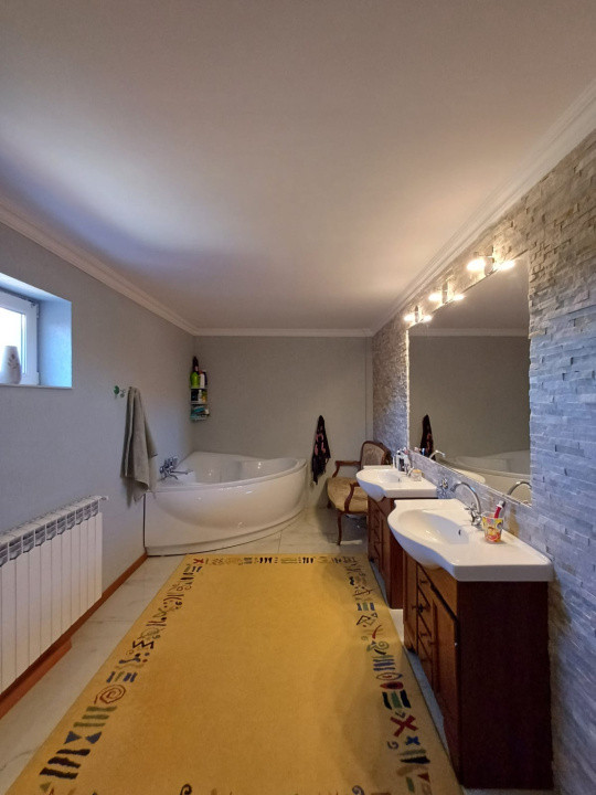 Urgent! Vânzare casă cu etaj, 262 mp. , Mihai Viteazu/Turda