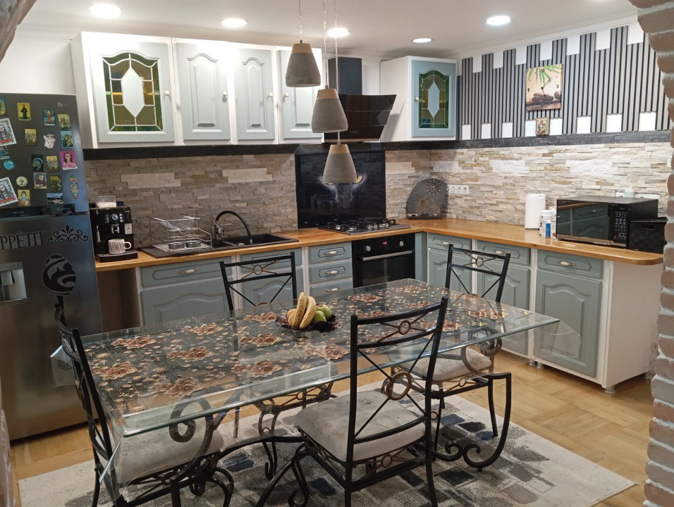 Urgent! Vânzare casă cu etaj, 262 mp. , Mihai Viteazu/Turda